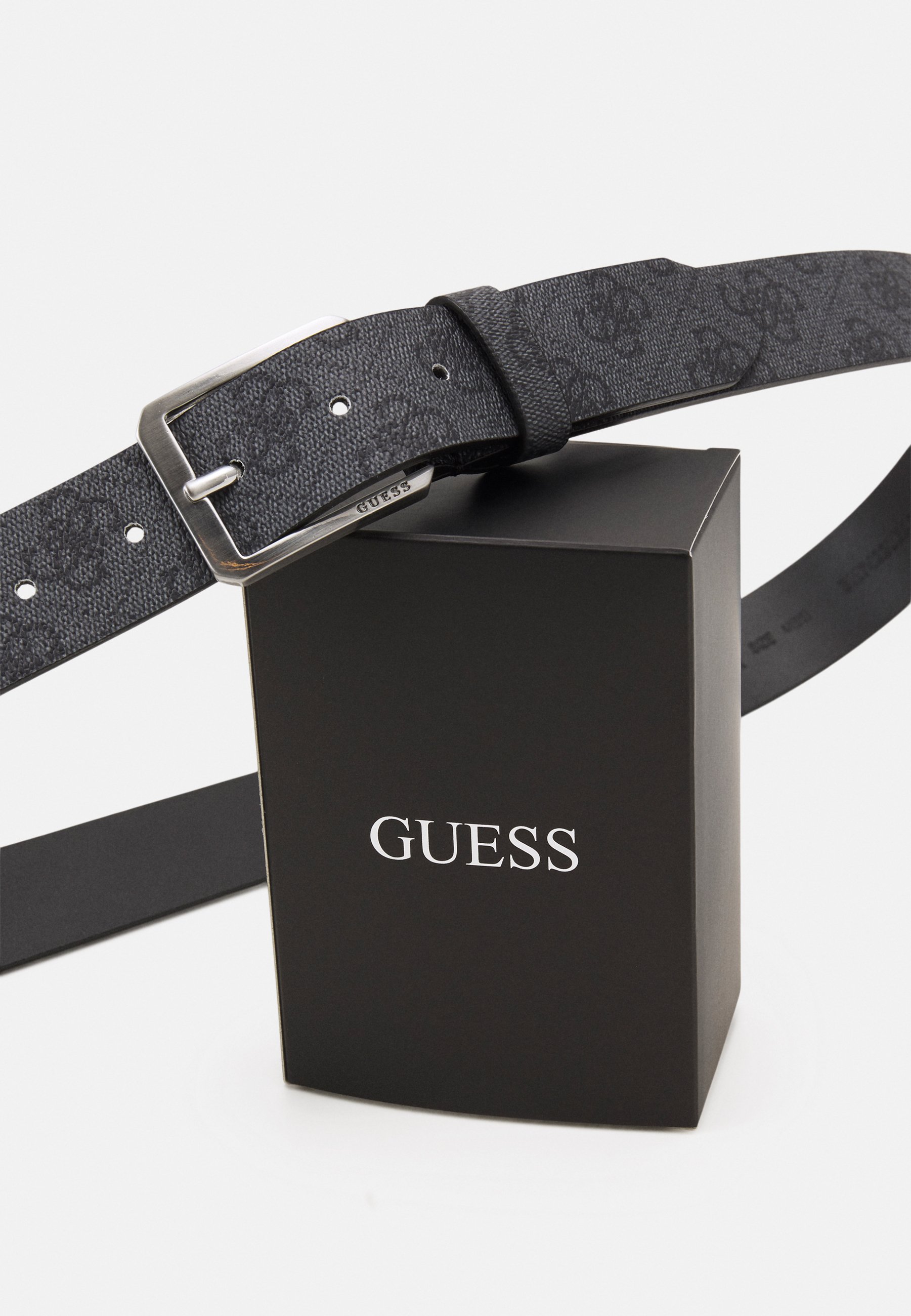guess adjustable belt