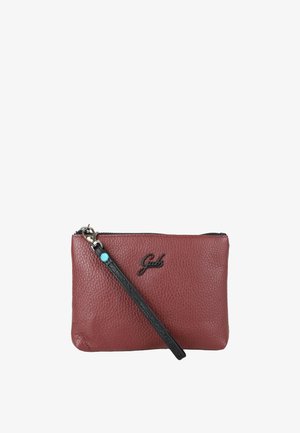 Piccola pochette da polso in pelle bordeaux goffrata con cinturino nero e logo "Gabs" nero sul davanti, chiusa con una cerniera nera.