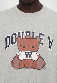 DOUBLE A BY W.W. NOEL BEAR UNISEX - Felpa - grey