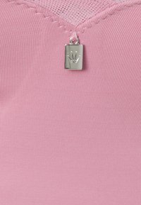 Triumph TRUE SHAPE SENSATION - Formujúca podprsenka - rosebloom
