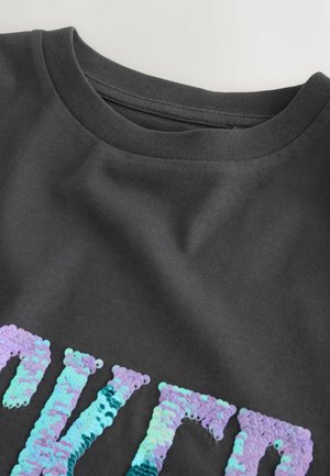 Next, REGULAR FIT  - T-shirts print - charcoal grey wicked