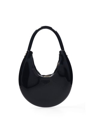 Borsa nera lucida con una forma arrotondata, dotata di una parte superiore semi-aperta, manico robusto e scomparto interno con zip. Inclusi dettagli dorati.