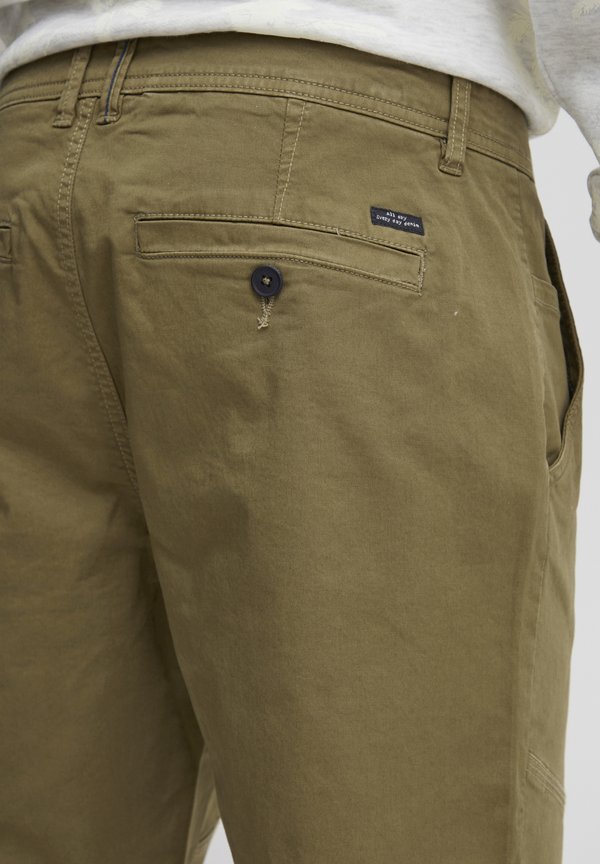 BHSHORTS REGULAR FIT - Shorts - nutria3