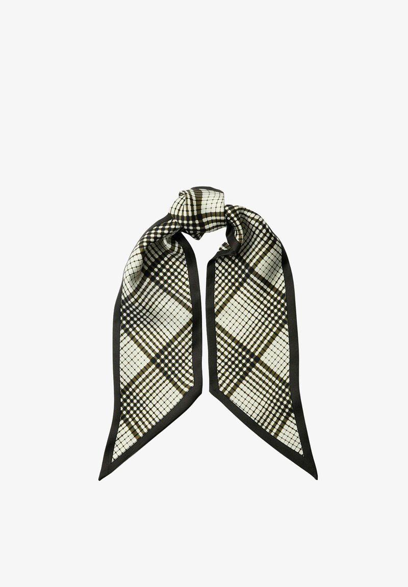Écharpe en soie présentant un motif à carreaux noirs et blancs, avec une bordure noire unie et des extrémités longues et pointues. Texture lisse.