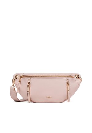 Riñonera de cuero rosa claro con tres bolsillos con cremalleras doradas, correa ajustable y logo "DeeZee" en el centro delantero.