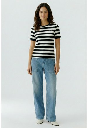 T-Shirt print - white black