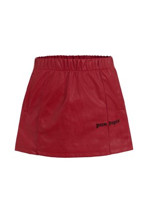 Gonna mini in ecopelle rossa con elastico in vita, due tasche laterali e testo ricamato nero "Palm Angels" sul fronte.