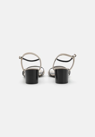 Pierre Hardy BULLES - Sandales - white