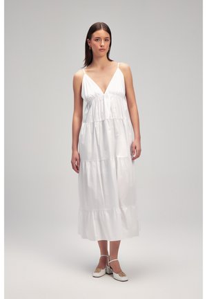 adL CUT OUT  - Robe longue - white