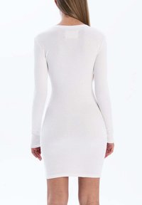 Nudyess - Sukienka etui