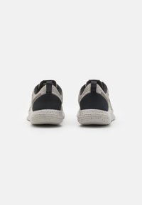 Nike Performance - Obuwie do biegania treningowe