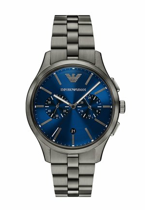 Stijlvol horloge van roestvrij staal met blauwe wijzerplaat, twee subwijzers voor seconden en 24-uurs tijd, zilverkleurige wijzers en een datumaanduiding om 6 uur.