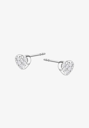 Srebrne kolczyki w kształcie serca, ozdobione licznymi przezroczystymi kamieniami umieszczonymi z przodu, z gładkim zapięciem w postaci patyka.