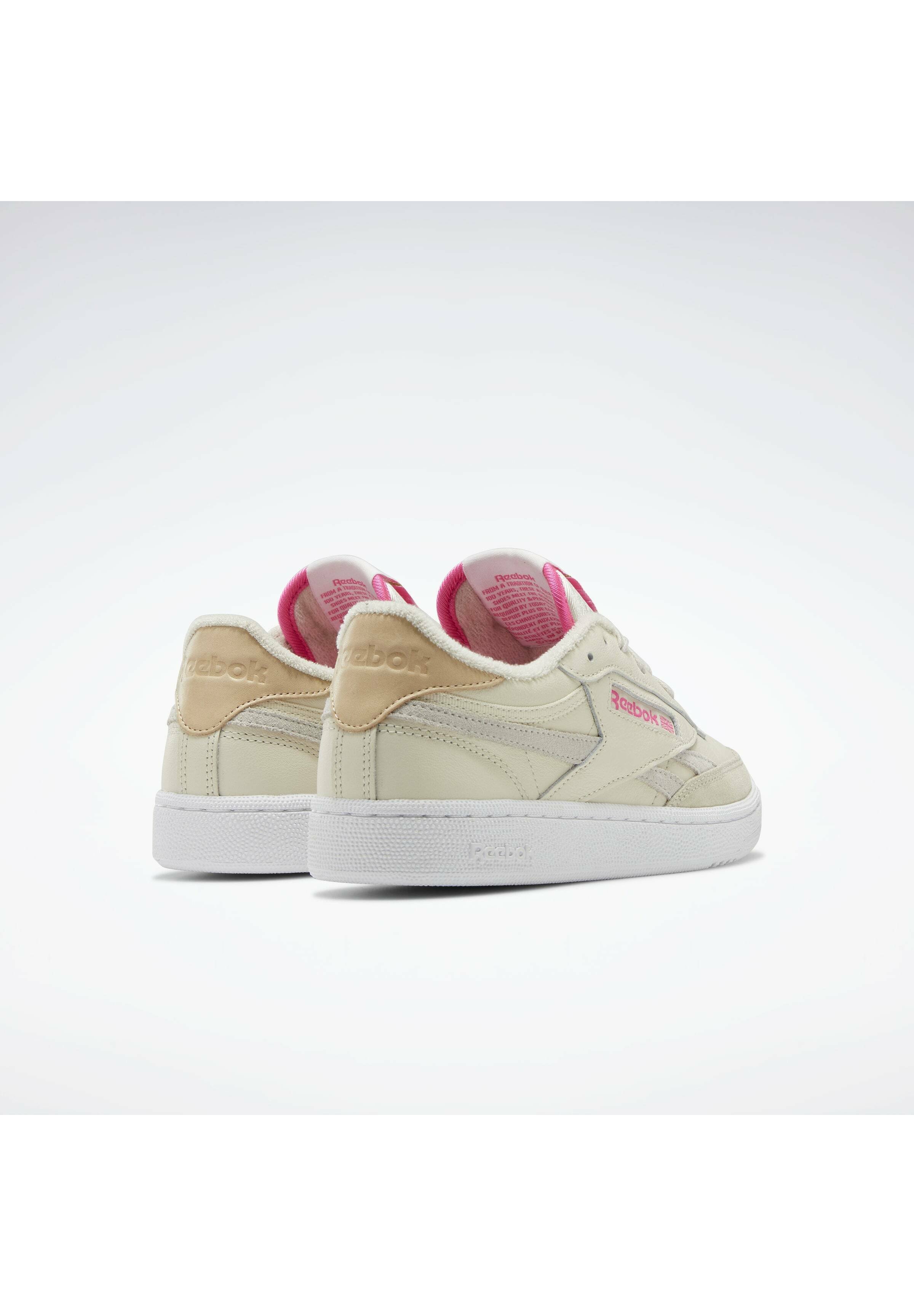 Reebok Classic CLUB C REVENGE - Trainers - beige - Zalando.co.uk