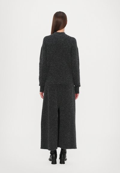 CLOSED MOCK NECK LONG SLEEVE - Strickpullover - dark grey melange