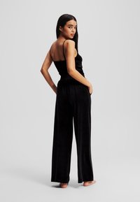 KARL LAGERFELD HOTEL Jogginghose black/schwarz