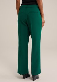 WE Fashion Kelnės - green