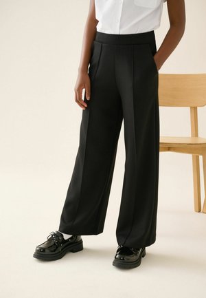 Next, REGULAR FIT - WIDE, czarny