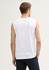 TOM TAILOR TANK MIT LOGO - Viršus - white