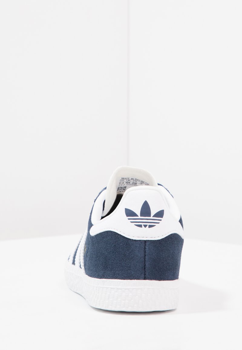 adidas Originals GAZELLE UNISEX - Zapatillas - collegiate navy/footwear  white/azul marino - Zalando.es