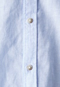 Jack & Jones JJESUMMER BAND LINEN MIX SHIRT - Marškiniai - blue