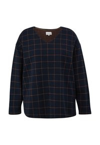 Triangle Sweter