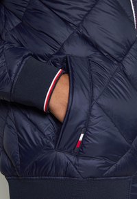 Tommy Hilfiger Kurtka zimowa