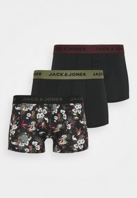 Drei Paare Herren-Boxershorts in Schwarz und mit floralen Mustern, mit kontrastierenden elastischen Taillenbändern in Schwarz, Burgunderrot und Olivgrün.
