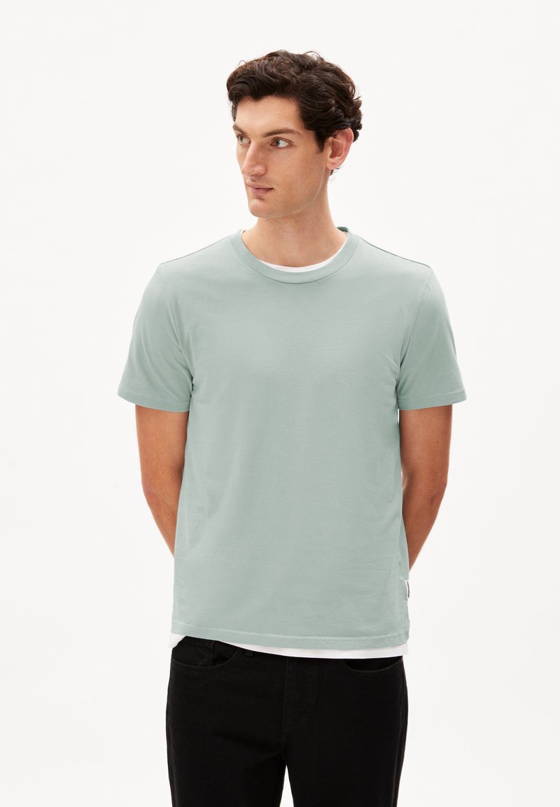 ARMEDANGELS JAAMES - T-Shirt basic - morning dew