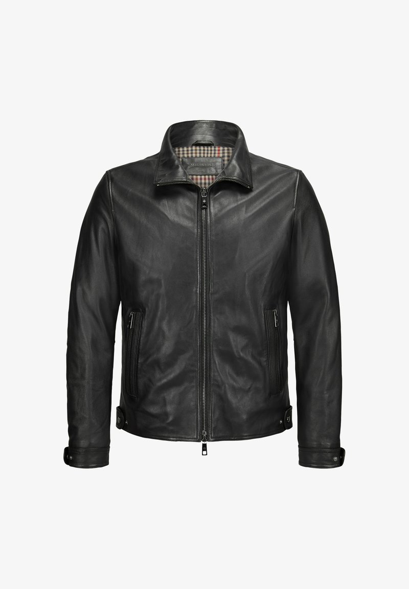 Schwarze Lederjacke mit durchgehendem Reißverschluss vorne, Stehkragen, Reißverschlusstaschen und kariertem Innenfutter. Verstellbare Manschetten. Glatte Textur.