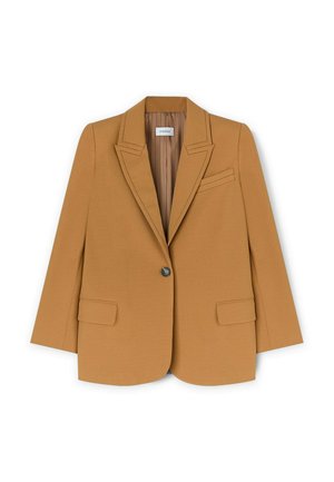 Blazer color camel hecho de un tejido suave, con solapa muestrada, cierre de un botón y dos bolsillos frontales. Diseño entallado con un mínimo de detalles.