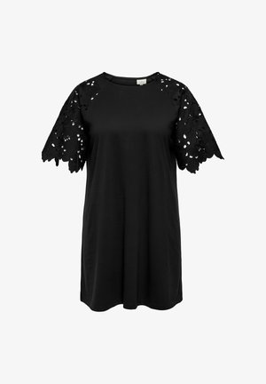 Sort t-shirt kjole med korte ærmer, der har intrikate sorte blonder detaljer, en rund halsudskæring og en afslappet pasform. Glat stoftekstur.