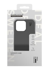 Fekete tükör tok iPhone 16 Plus-hoz, MagSafe kompatibilis, újrahasznosított anyagokból készült, sima textúrával és négyzet alakú fényképezőgép kivágással rendelkezik.