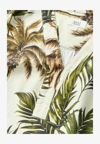 Unausgewählt, black white