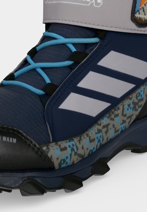 adidas TERREX SNOW MINECRAFT - Hiking shoes - shadow navy/glory grey/dark blue — foto 7