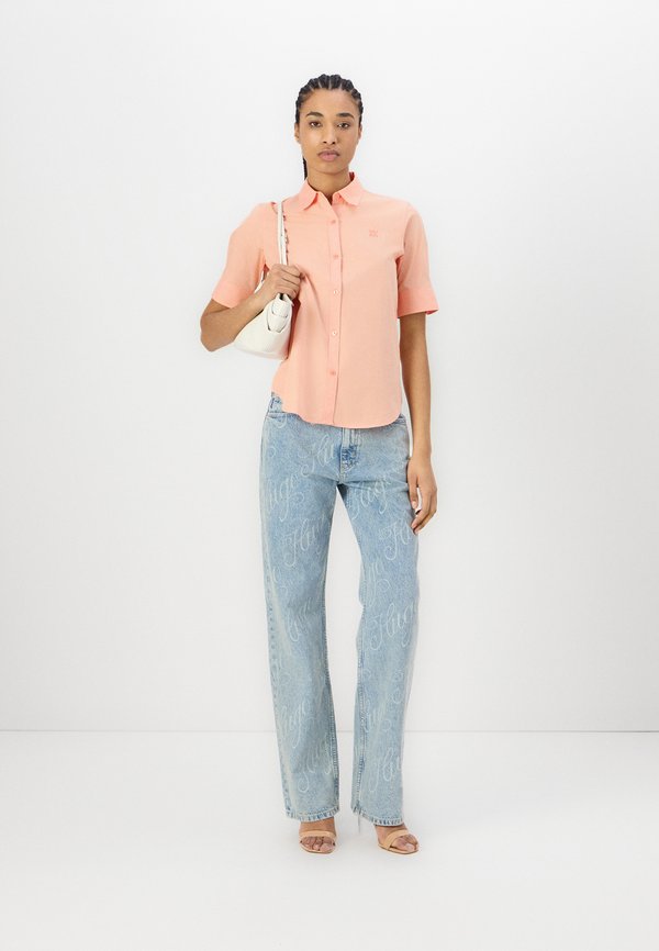 THE SUMMER SHIRT - Button-down blouse - bright orange3