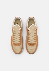 Nike Sportswear WAFFLE ONE - Sapatilhas - limestone/ale brown/white/valerian blue/habanero red