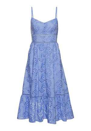 Vestido de algodón color azul claro con tirantes de espagueti, patrones florales bordados, recortes de encaje y un dobladillo con volantes.