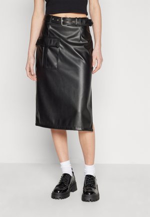 PAULA MIDI CARGO SKIRT SLIT  - Uska suknja - black