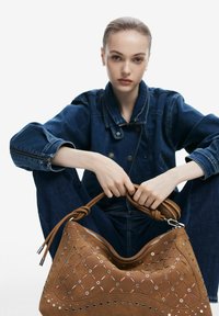 Desigual Kézitáska - brown
