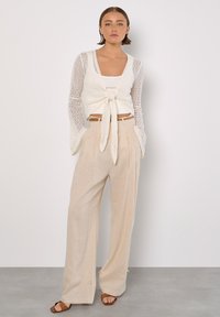 Apricot CROCHET DIAMOND TIE UP - Vest - white
