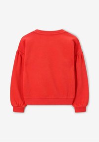 Sweatshirt rouge à col rond, avec de longues manches bouffantes, des bords-côtes aux poignets et à l'ourlet. Texture lisse, dos uni et design sans ornement.
