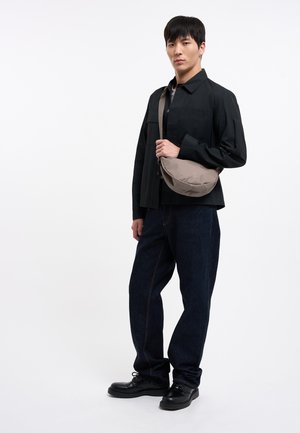 GOT BAG, Gürteltasche - oyster