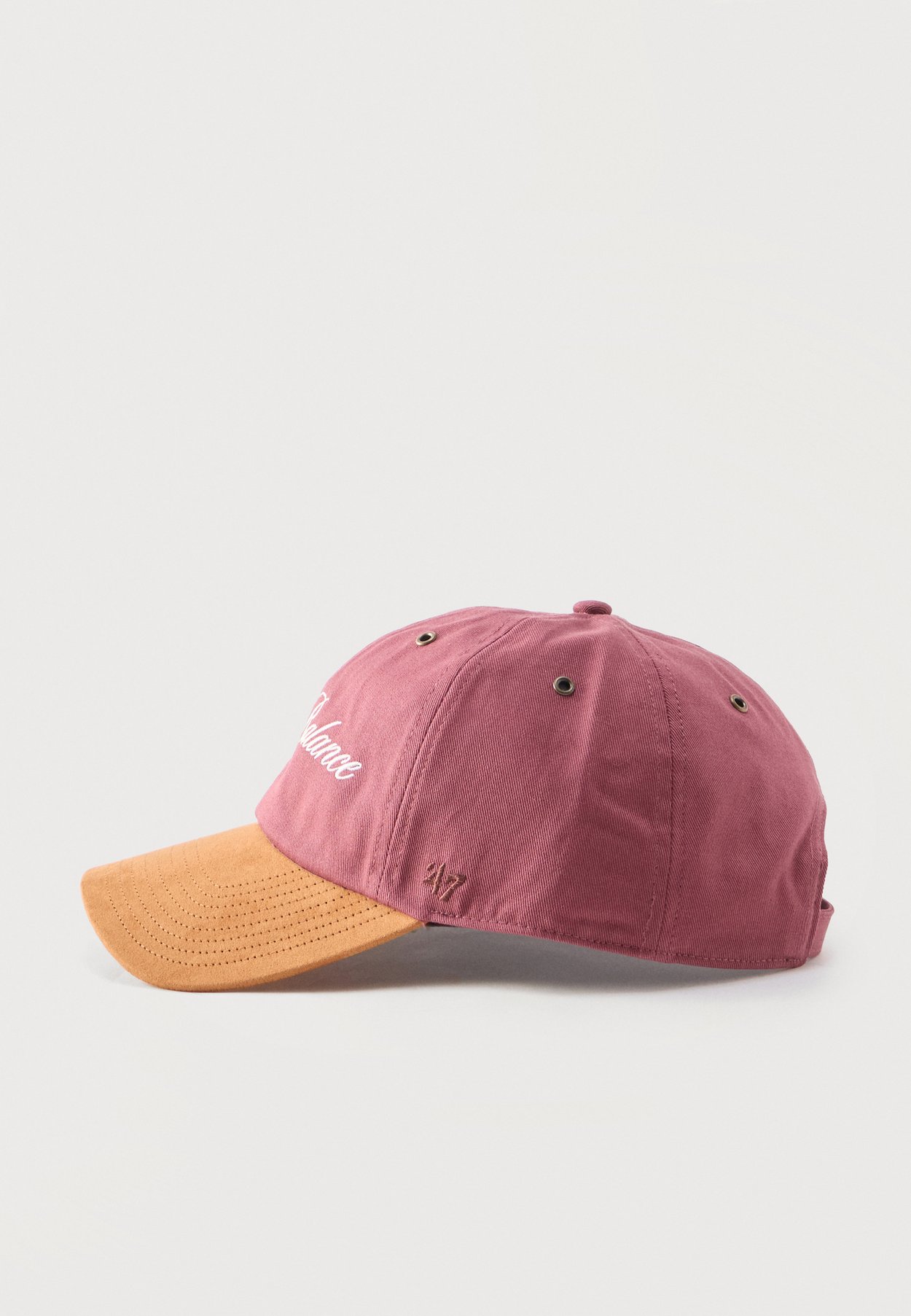 SCRIPT CLEAN UP UNISEX