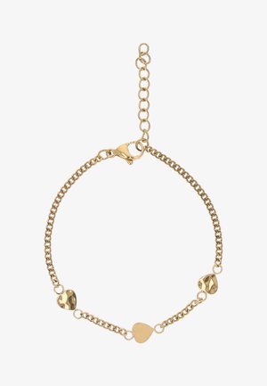 Guldtonet kædearmbånd med tre små hamret hjertevedhæng og justerbar lås.