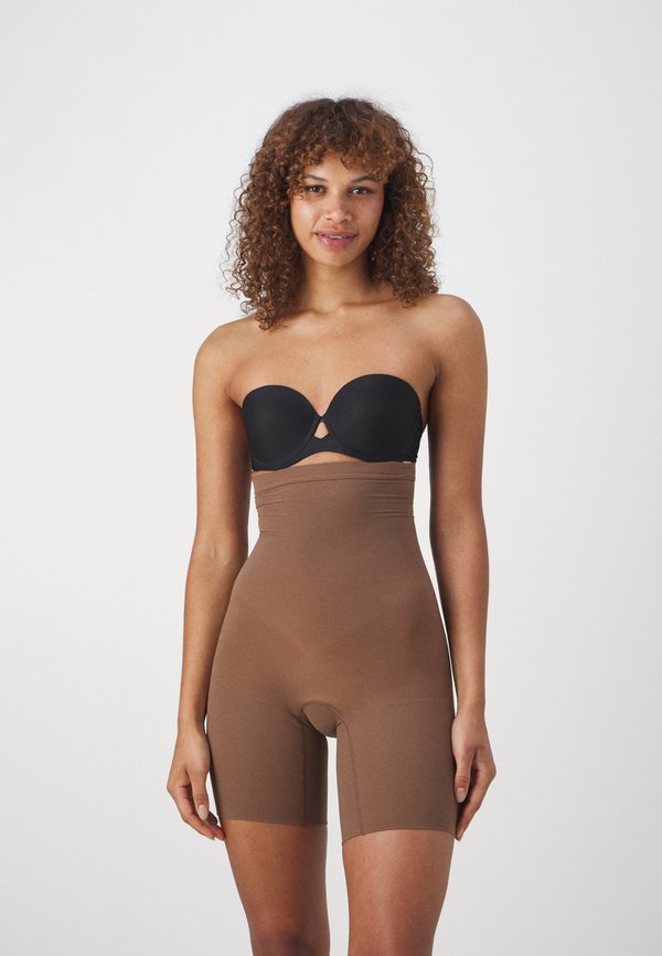 EVERYDAY SHAPING HIGH WAISTED - Pants3