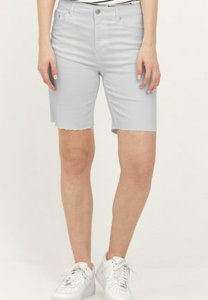 BYLOLA BYKARISE SHORTS - Jeansshort - off white