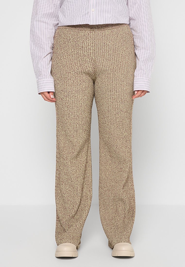 Pantalones