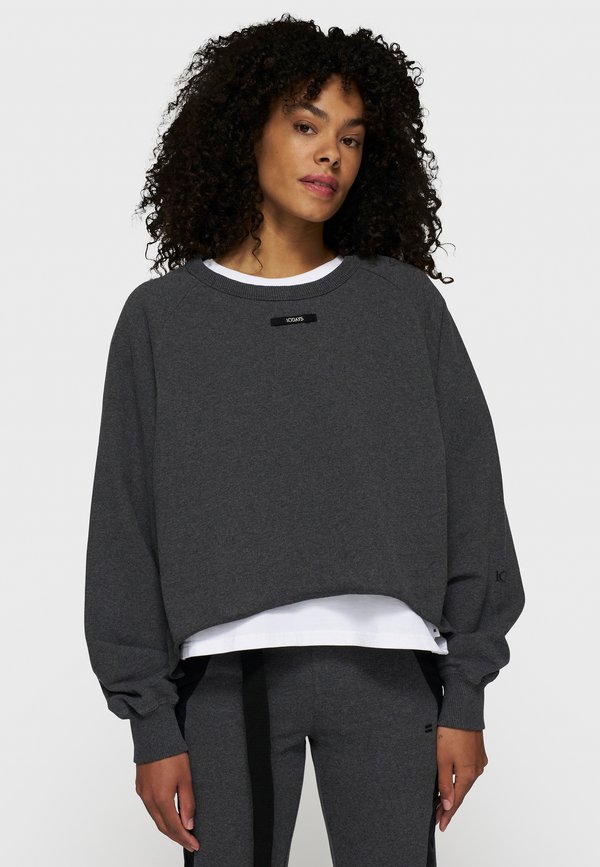 Sweatshirt - antra melee