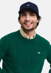 GANT CABLE C-NECK - Trui - deep forest green